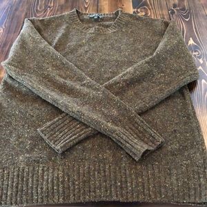 Orvis sweater size medium
